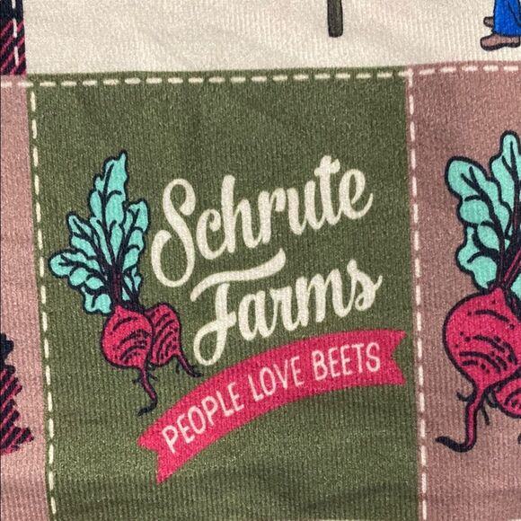 The Office Schrute Farms Pillowcases Set‎ of 2 Dwight Fear Beets Motel 25x19.5 - Picture 4 of 15